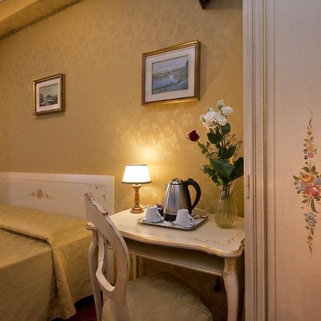 Hotel Mignon Venice Exterior photo