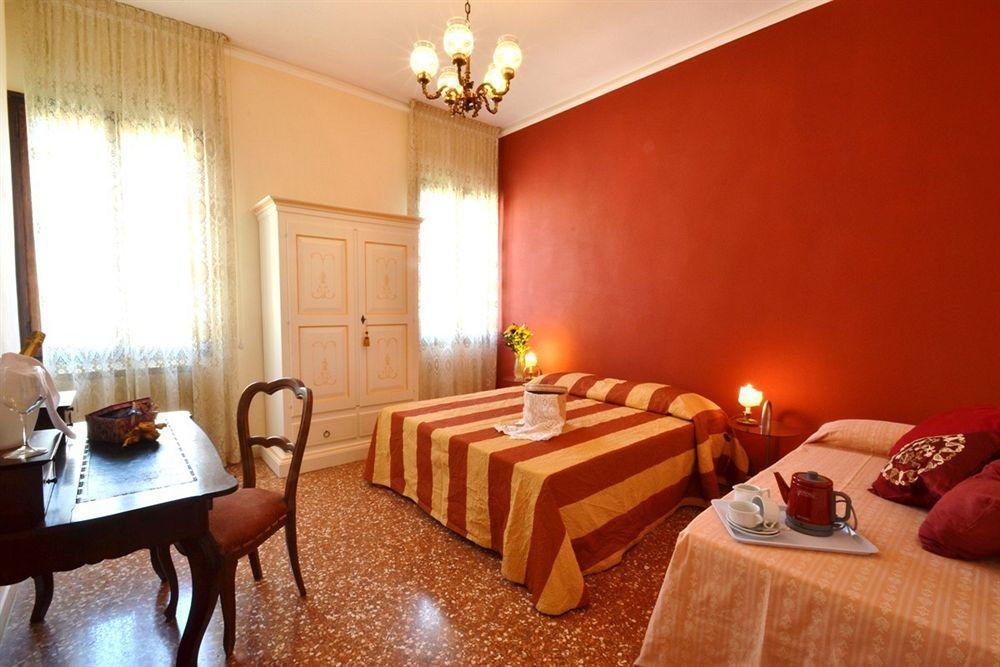 Hotel Mignon Venice Exterior photo