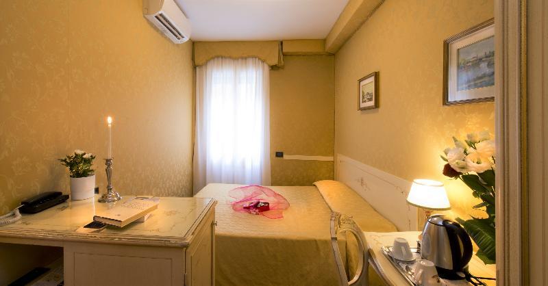 Hotel Mignon Venice Exterior photo