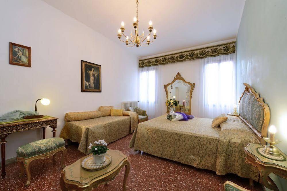 Hotel Mignon Venice Exterior photo